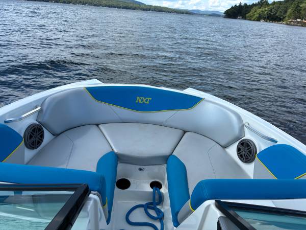 2015 MasterCraft, Import USA — Foto 11 z 12