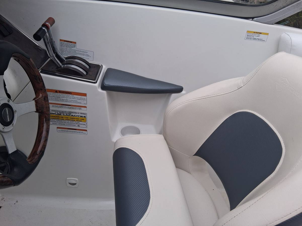 2007 Sea-Doo, Import USA — Foto 8 z 12