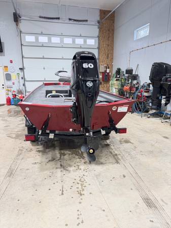 2026 Crestliner, Import USA — Foto 5 z 5