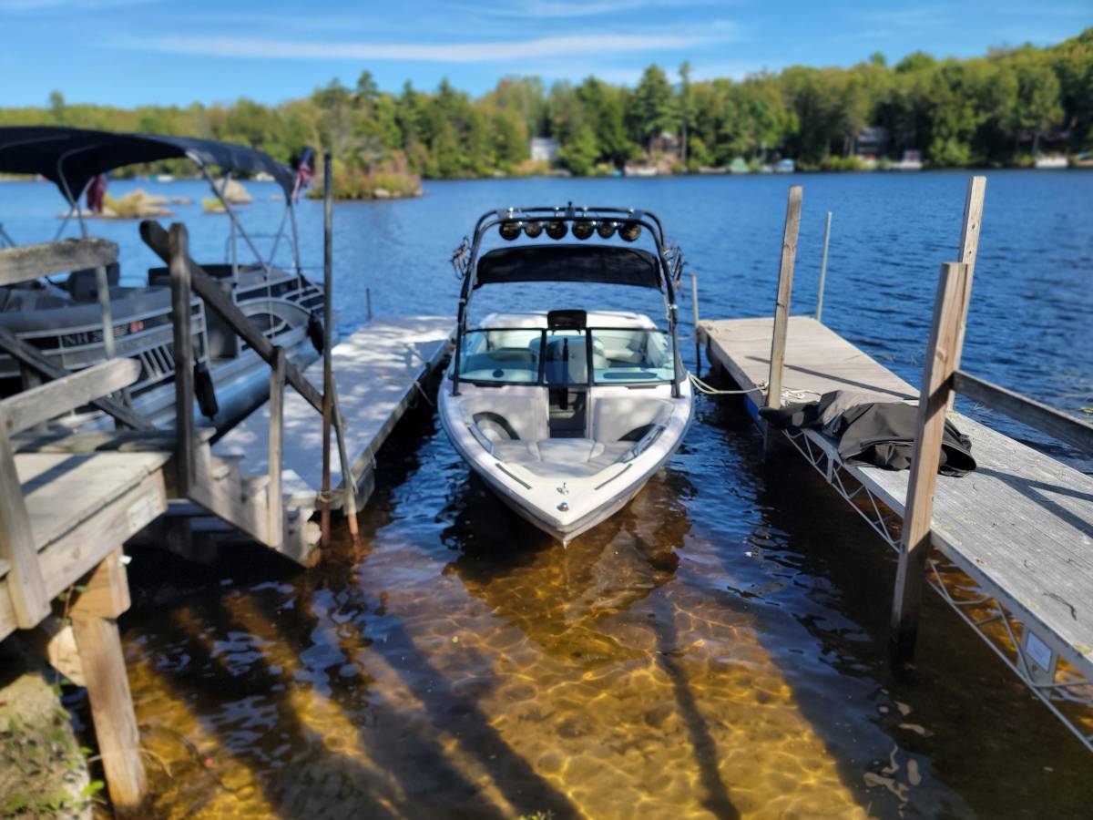2003 Nautique, Import USA — Foto 1