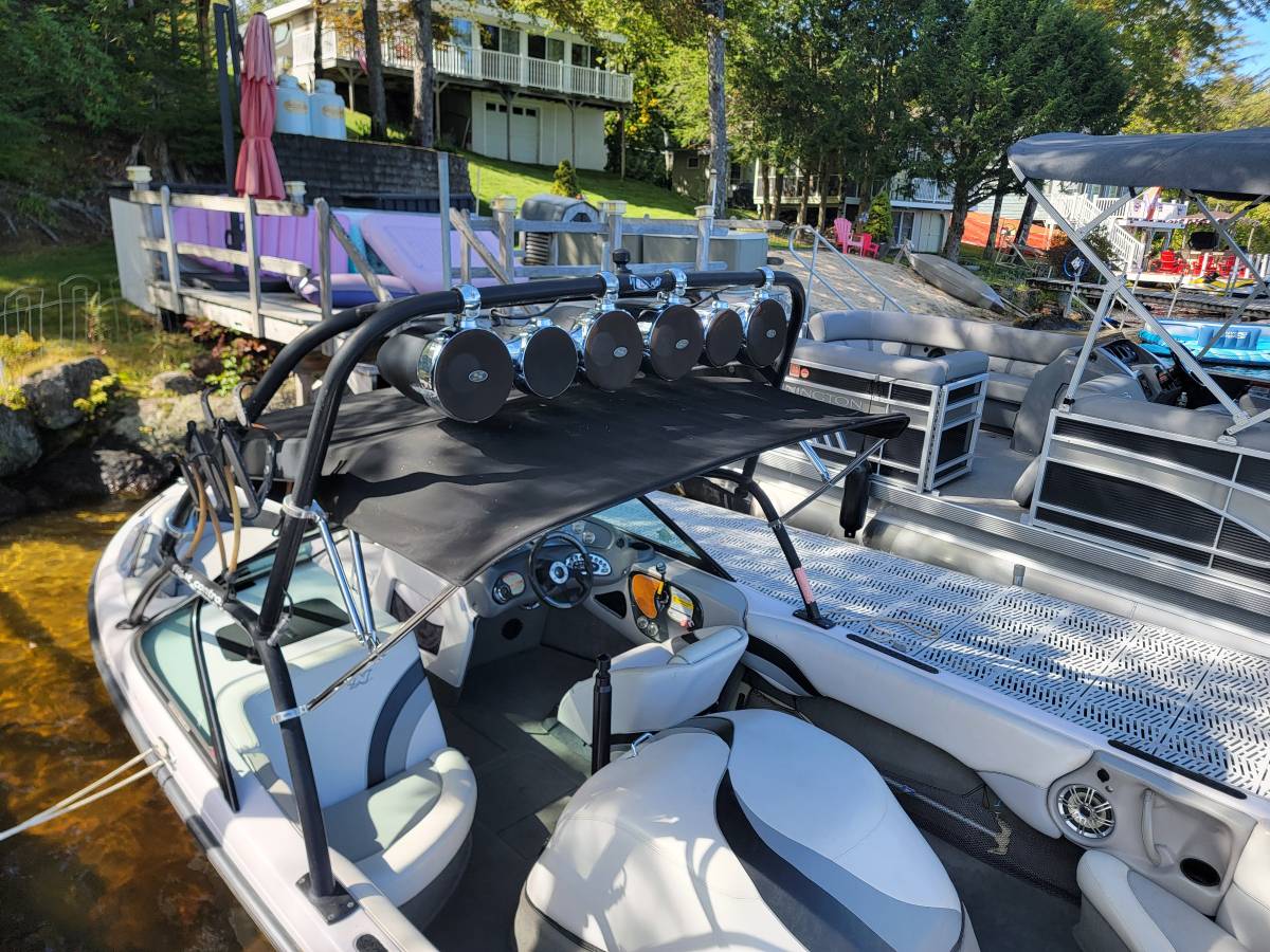 2003 Nautique, Import USA — Foto 11 z 12