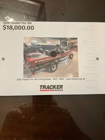 Tracker, Import USA — Foto 1