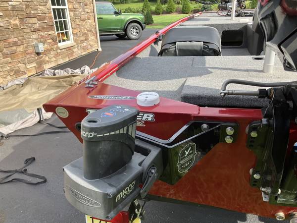 Tracker, Import USA — Foto 5 z 12