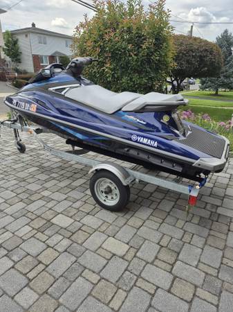 2015 Yamaha, Import USA — Foto 2 z 2