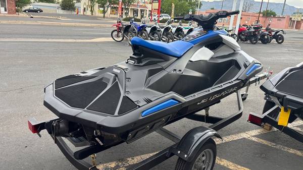 2026 Yamaha, Import USA — Foto 5 z 8