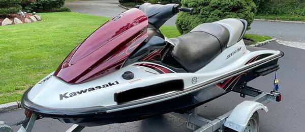 2011 Yamaha, Import USA — Foto 1