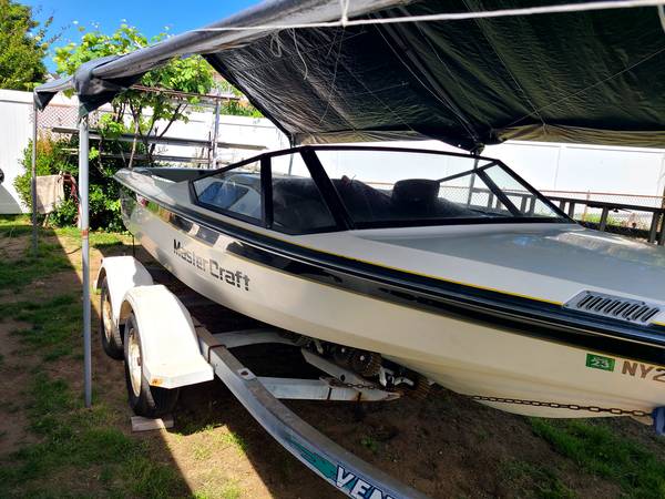 MasterCraft, Import USA — Foto 1