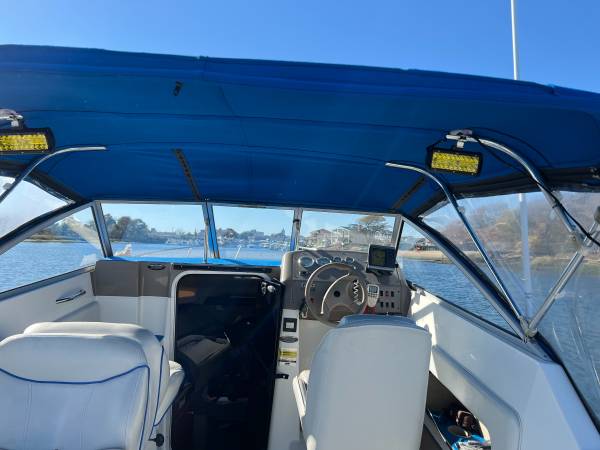 Bayliner, Import USA — Foto 6 z 12