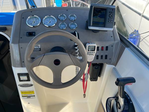 Bayliner, Import USA — Foto 9 z 12