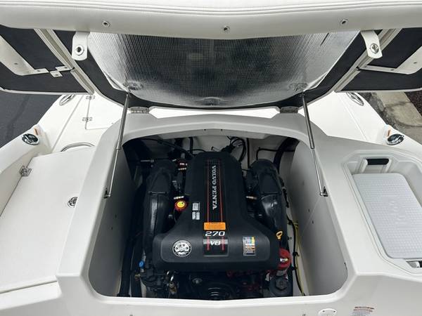 Chaparral, Import USA — Foto 6 z 12