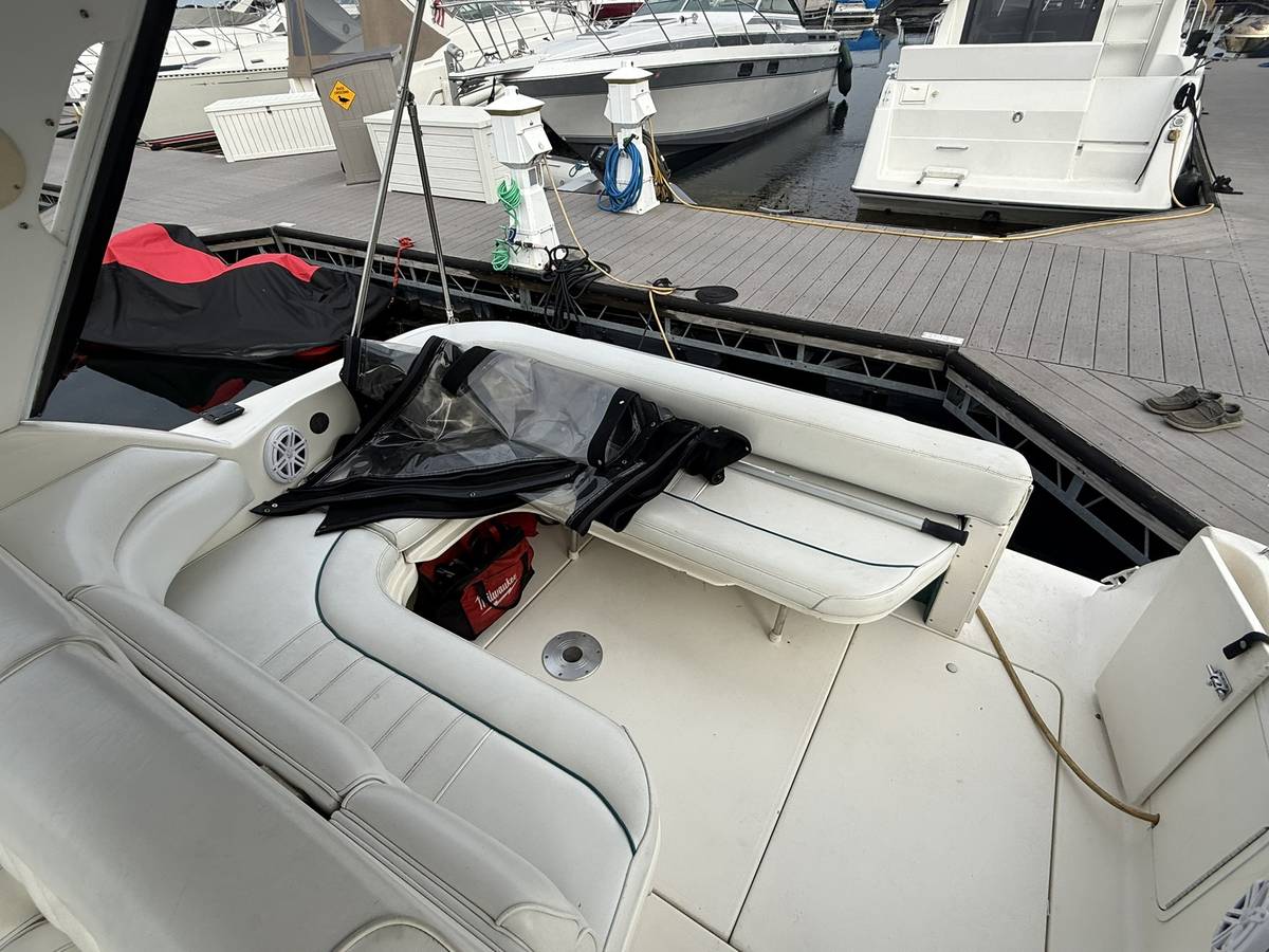 1996 Sea Ray, Import USA — Foto 8 z 12