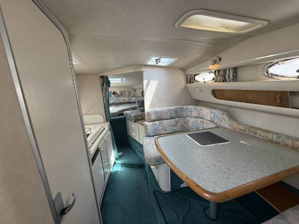 1996 Sea Ray, Import USA — Foto 9 z 12