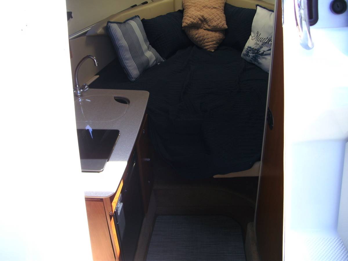 2010 Bayliner, Import USA — Foto 11 z 12
