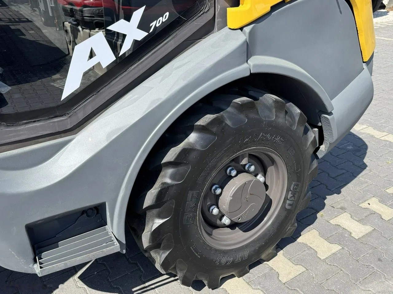 2015 Mecalac AX, 9.999 mth, Import Auf Lager in der EU — Foto 10 z 24
