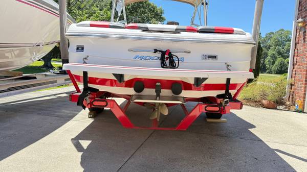 2010 MasterCraft, Import USA — Foto 11 z 12