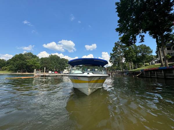 1985 Nautique, Import USA — Foto 2 z 5