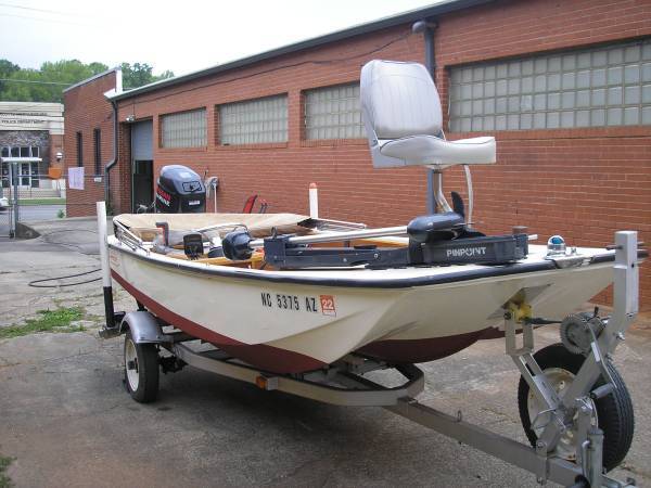 Boston Whaler, Import USA — Foto 3 z 12
