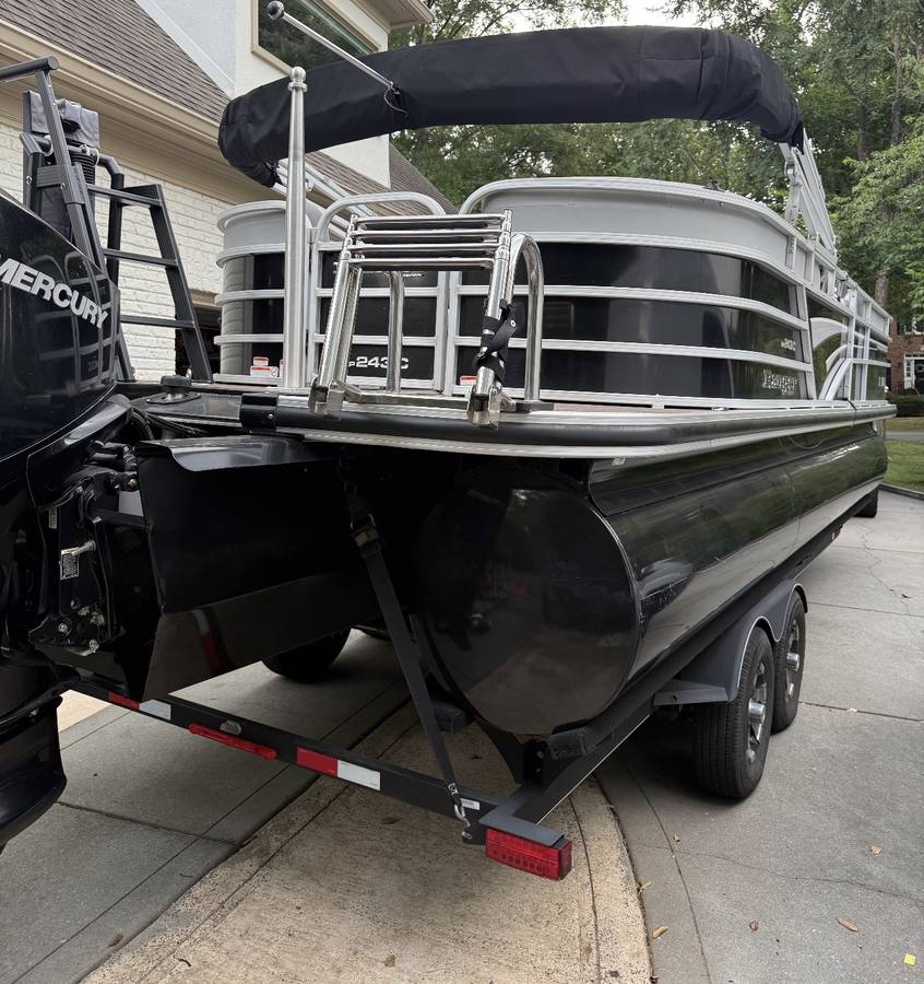 2019 Ranger, Import USA — Foto 4 z 9