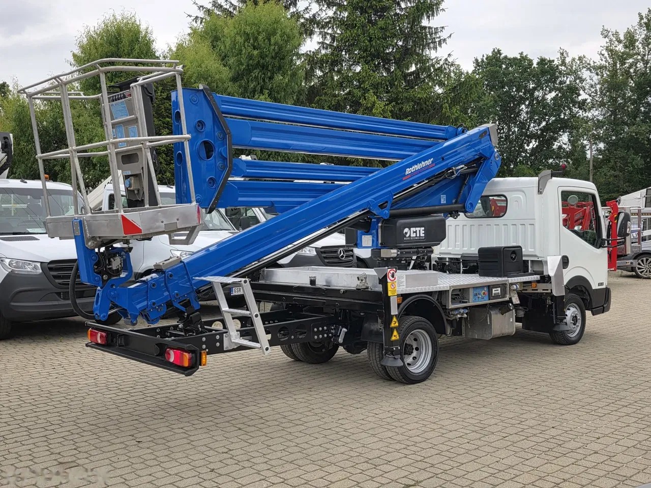 2018 Nissan CABSTAR, 465 mth, Import Auf Lager in der EU — Foto 2 z 9