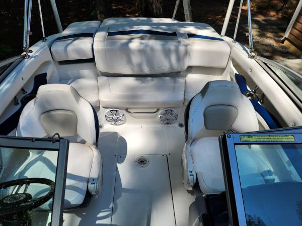 2009 Chaparral, Import USA — Foto 6 z 11
