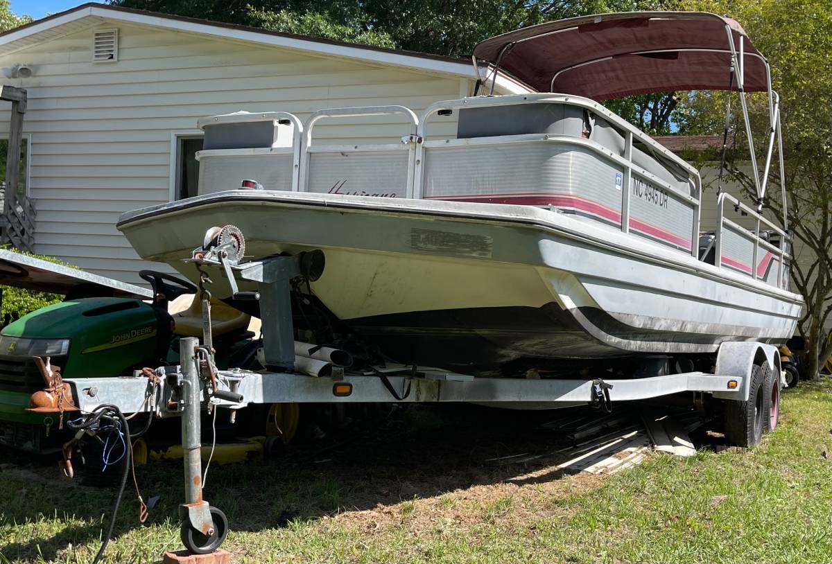 1989 Hurricane, Import USA — Foto 8 z 12