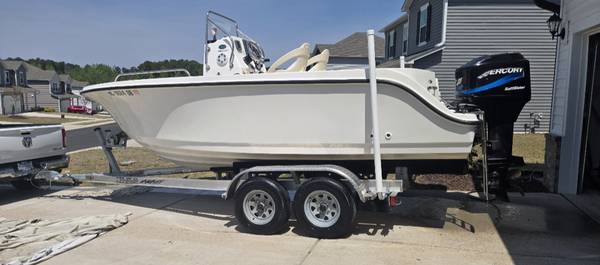 2005 Bayliner, Import USA — Foto 2 z 3