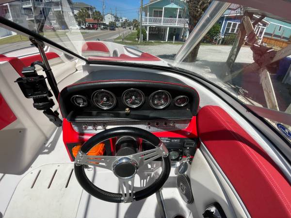2013 Four Winns, Import USA — Foto 11 z 12
