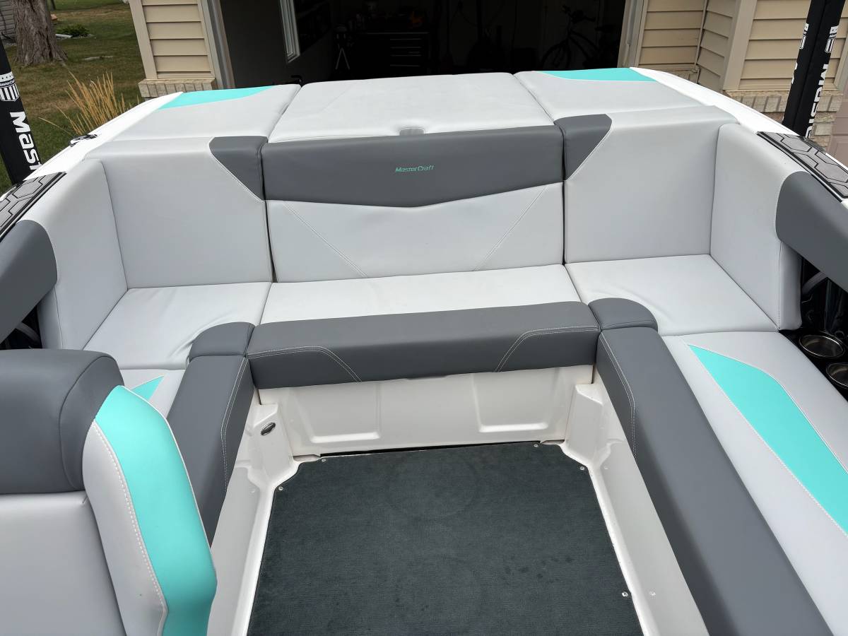 2021 MasterCraft, Import USA — Foto 10 z 12