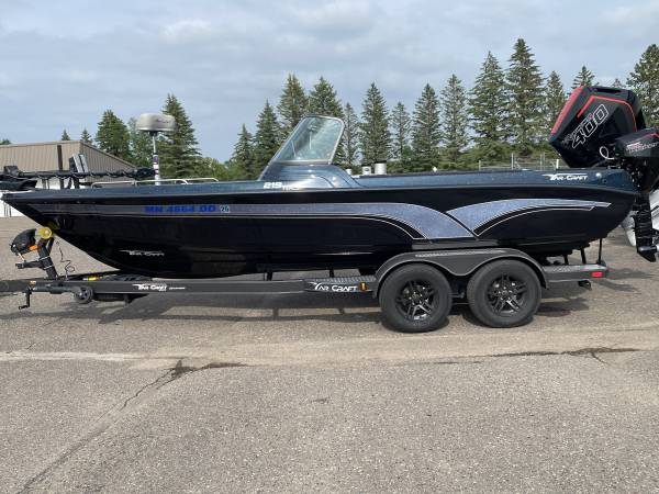 Tracker, Import USA — Foto 12 z 12