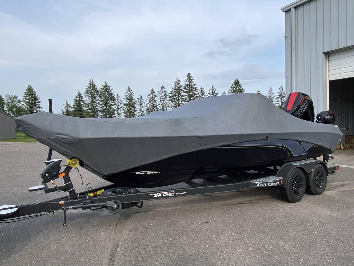 Tracker, Import USA — Foto 2 z 12