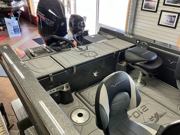 2026 Tracker, Import USA — Foto 6 z 12