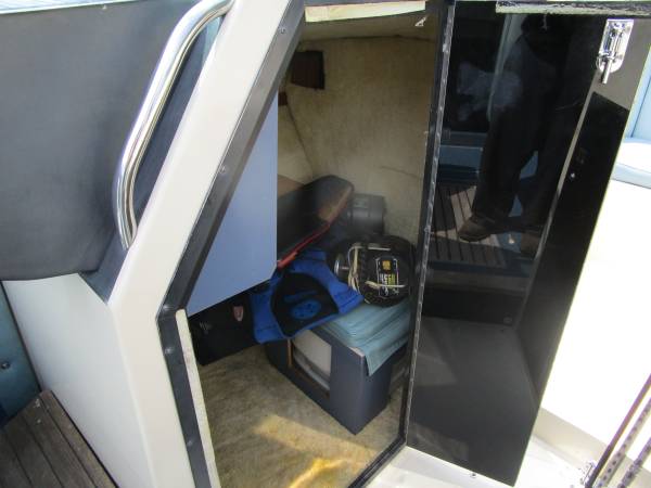 1988 Cobalt, Import USA — Foto 9 z 12