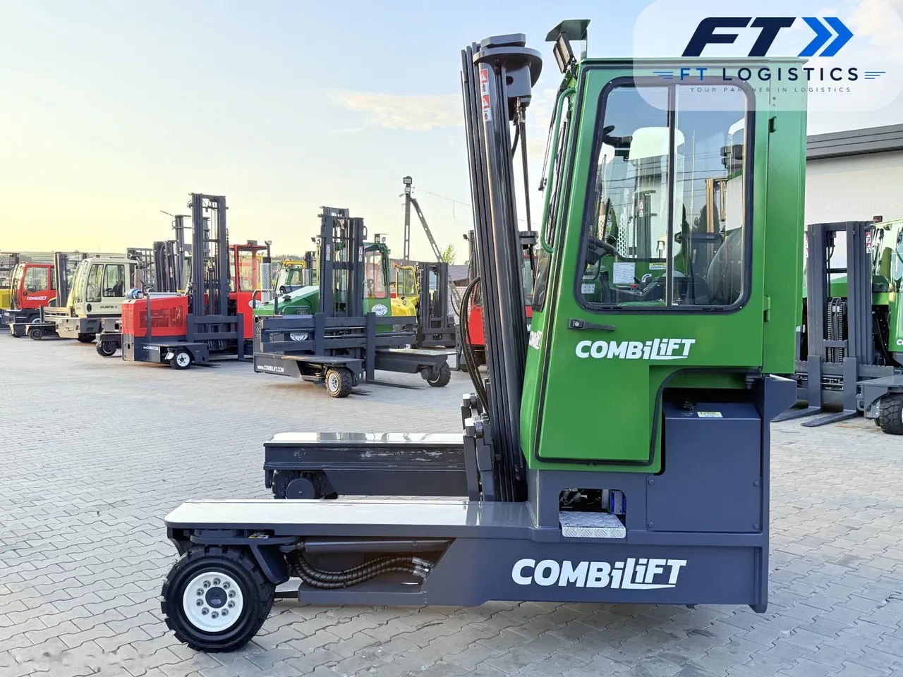 2018 Combilift WÓZEK, 5.450 mth, Import Auf Lager in der EU — Foto 10 z 24