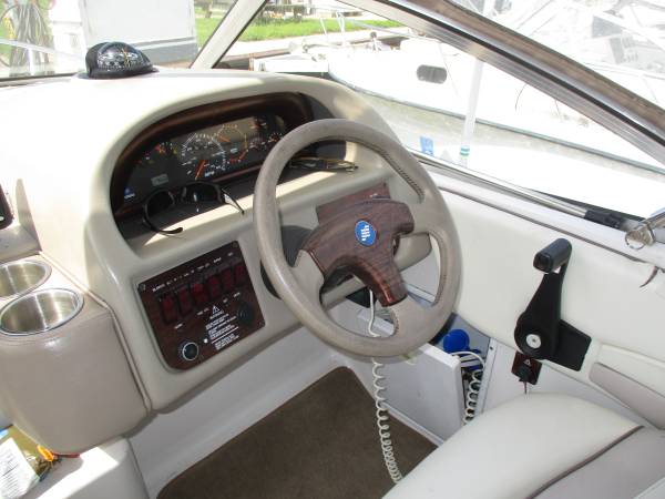 1998 Four Winns, Import USA — Foto 10 z 12