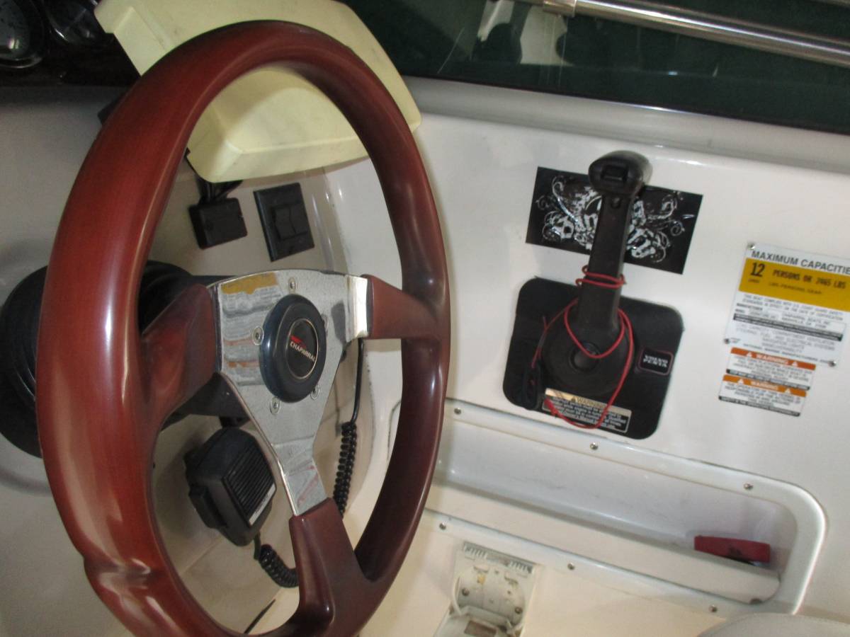 1999 Chaparral, Import USA — Foto 5 z 12