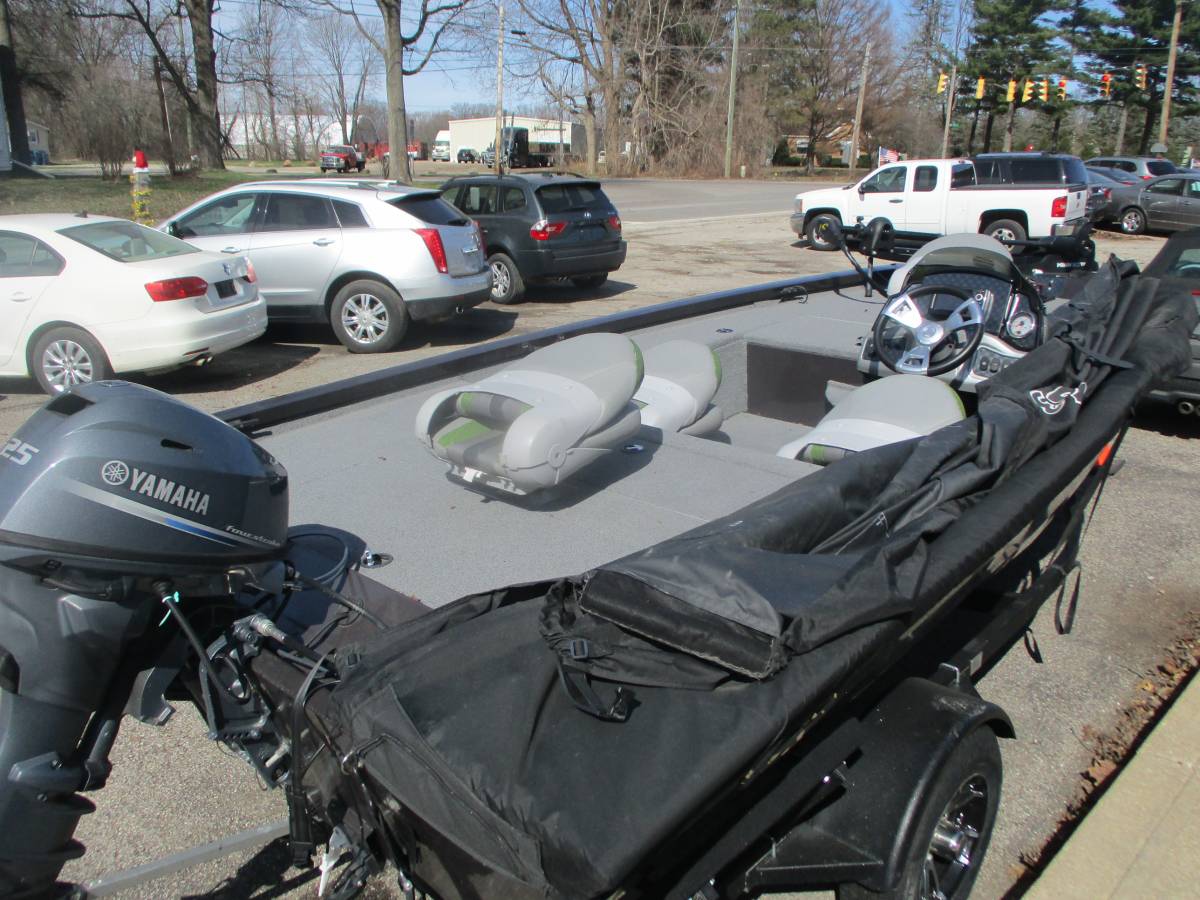 2023 Yamaha, Import USA — Foto 5 z 12