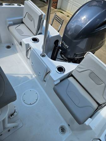 2021 Wellcraft, Import USA — Foto 12 z 12
