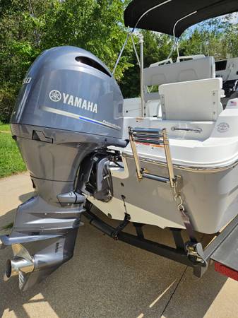 2021 Wellcraft, Import USA — Foto 6 z 12