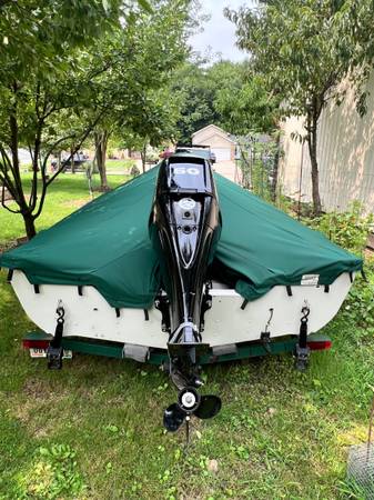 Crestliner, Import USA — Foto 4 z 12