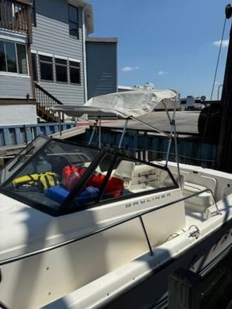 1999 Bayliner, Import USA — Foto 12 z 12