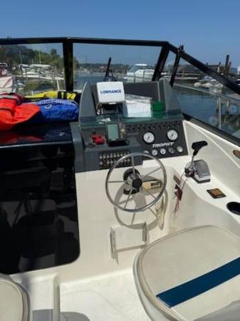 1999 Bayliner, Import USA — Foto 5 z 12