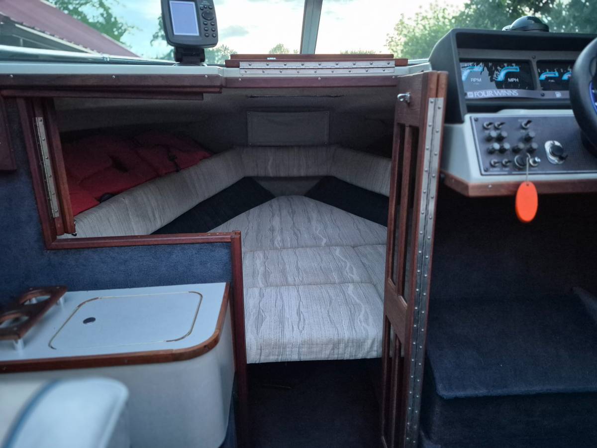 1987 Four Winns, Import USA — Foto 12 z 12