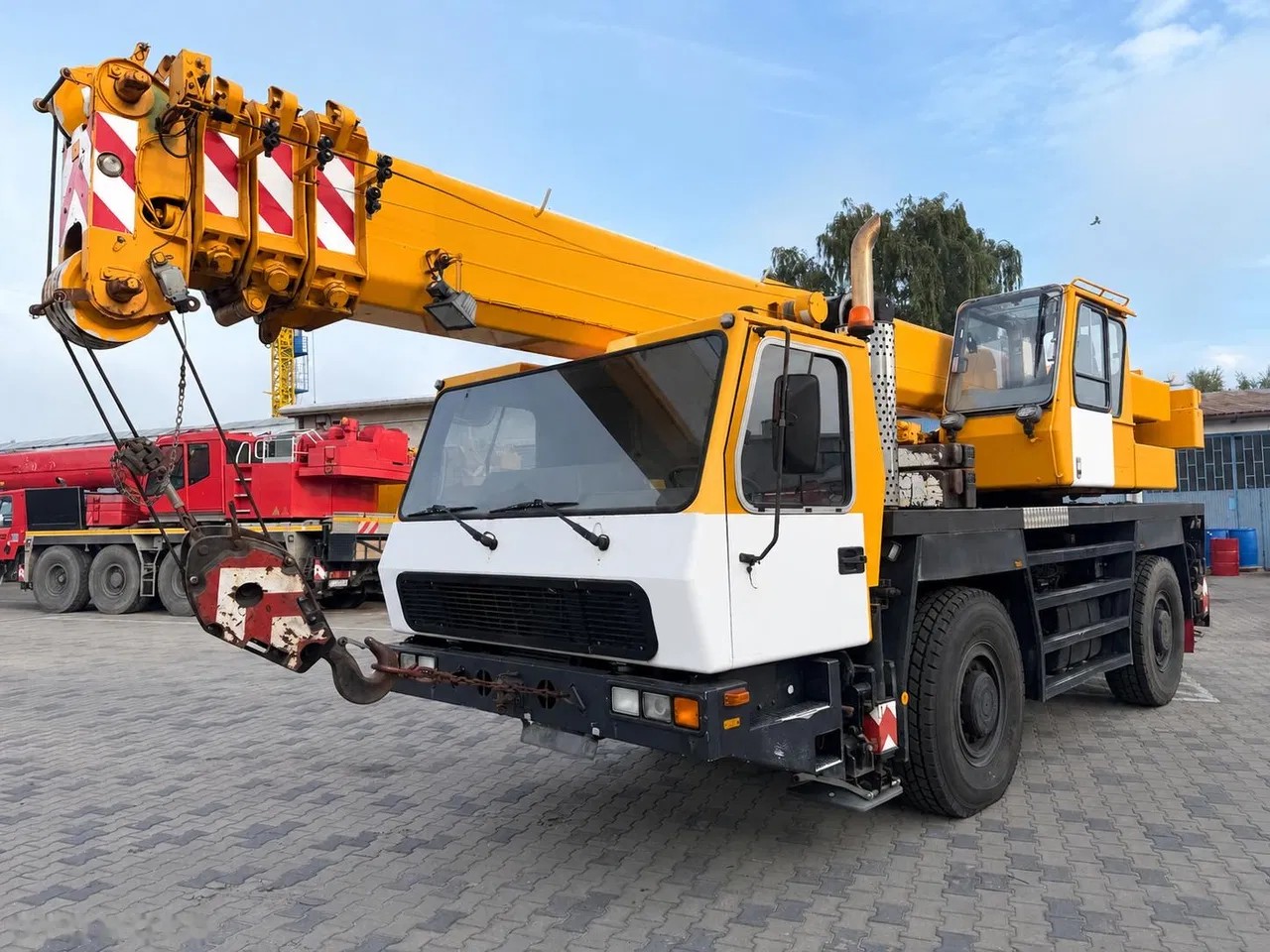 2004 Grove GMK 2035, 12.400 mth, Import Auf Lager in der EU — Foto 1 | AMECAR 2004 Grove GMK 2035, 12.400 mth, Import Auf Lager in der EU — Foto 1