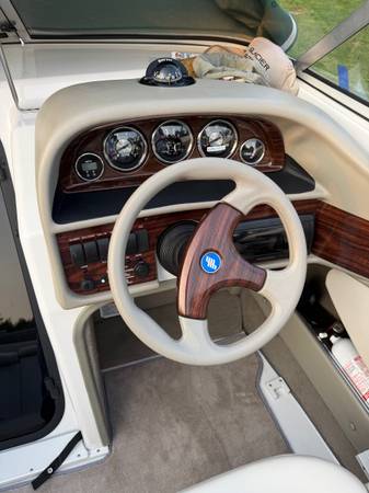 1999 Four Winns, Import USA — Foto 5 z 12