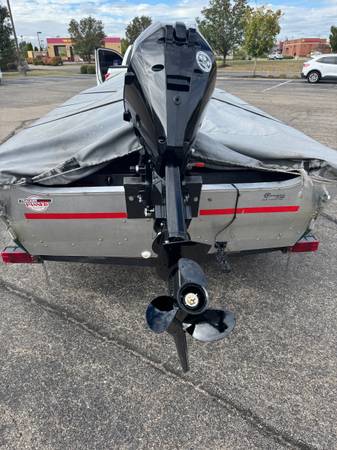 1987 Tracker, Import USA — Foto 6 z 6
