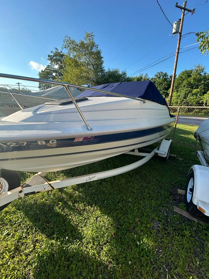 1996 Bayliner, Import USA — Foto 1