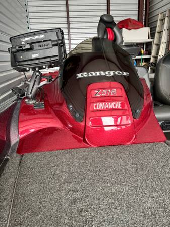 2011 Ranger, Import USA — Foto 2 z 4
