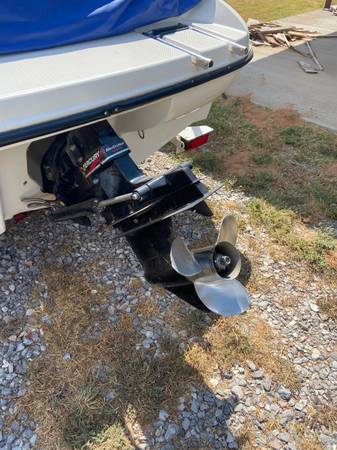2004 Bayliner, Import USA — Foto 3 z 7