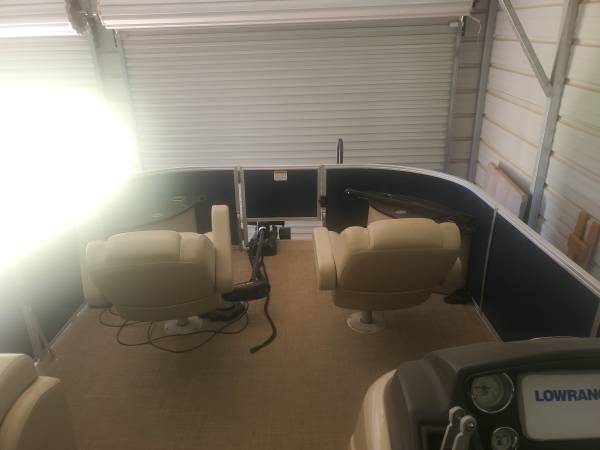 Ranger, Import USA — Foto 3 z 4