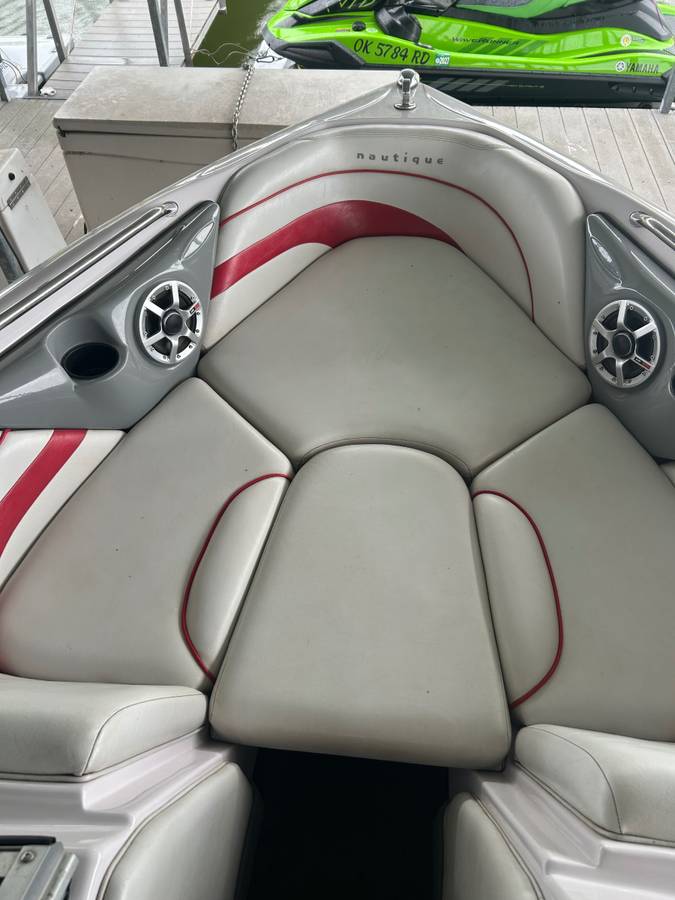Nautique, Import USA — Foto 9 z 12